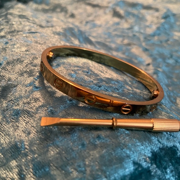 Bracelet - Picture 4 of 7